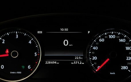 Volkswagen Touareg III, 2015 год, 2 449 000 рублей, 19 фотография