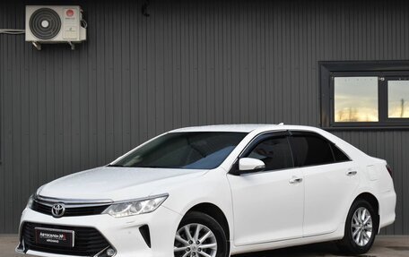 Toyota Camry, 2018 год, 1 999 999 рублей, 2 фотография