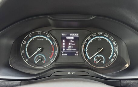 Skoda Karoq I, 2021 год, 1 997 000 рублей, 7 фотография