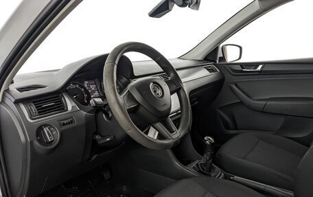 Skoda Rapid I, 2019 год, 860 000 рублей, 14 фотография