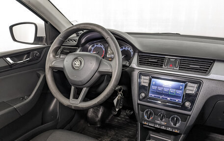 Skoda Rapid I, 2019 год, 860 000 рублей, 25 фотография