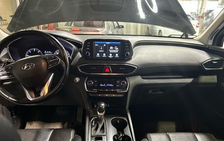 Hyundai Santa Fe IV, 2018 год, 2 290 000 рублей, 5 фотография