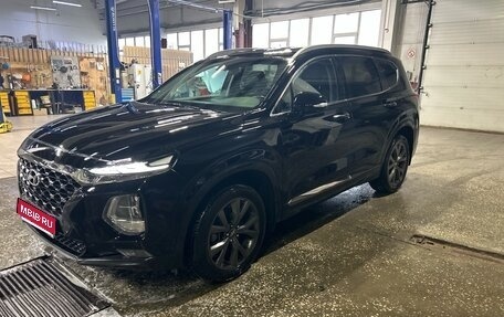 Hyundai Santa Fe IV, 2018 год, 2 290 000 рублей, 1 фотография