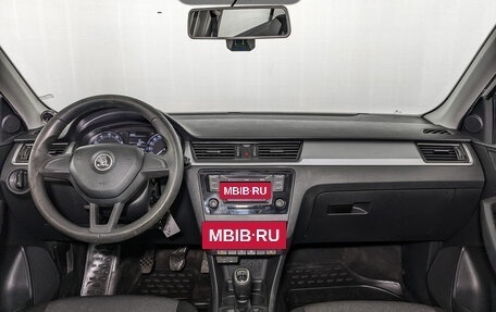 Skoda Rapid I, 2017 год, 890 000 рублей, 14 фотография