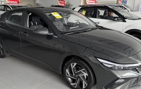 Hyundai Elantra, 2025 год, 1 998 000 рублей, 6 фотография