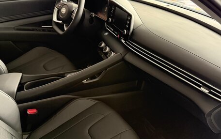 Hyundai Elantra, 2025 год, 1 998 000 рублей, 8 фотография