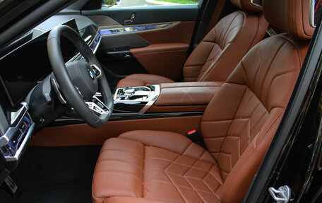 BMW 7 серия, 2024 год, 14 500 000 рублей, 6 фотография