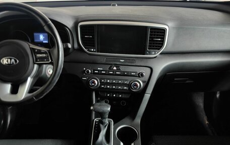 KIA Sportage IV рестайлинг, 2021 год, 2 398 000 рублей, 11 фотография