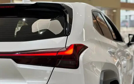 Lexus UX I, 2022 год, 2 950 000 рублей, 6 фотография