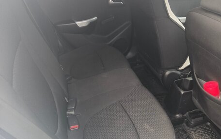 KIA Rio III рестайлинг, 2013 год, 1 000 000 рублей, 5 фотография