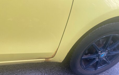 Toyota Yaris III рестайлинг, 2009 год, 400 000 рублей, 2 фотография