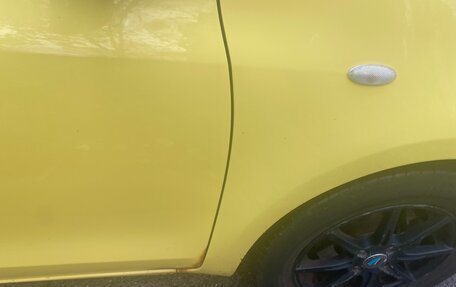 Toyota Yaris III рестайлинг, 2009 год, 400 000 рублей, 3 фотография