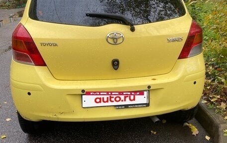 Toyota Yaris III рестайлинг, 2009 год, 400 000 рублей, 5 фотография