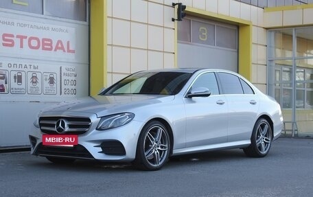 Mercedes-Benz E-Класс, 2018 год, 3 199 000 рублей, 2 фотография