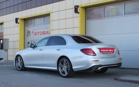 Mercedes-Benz E-Класс, 2018 год, 3 199 000 рублей, 4 фотография