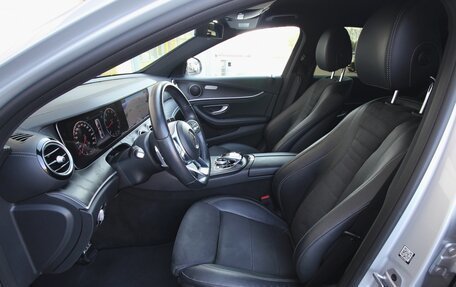 Mercedes-Benz E-Класс, 2018 год, 3 199 000 рублей, 12 фотография