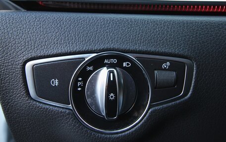 Mercedes-Benz E-Класс, 2018 год, 3 199 000 рублей, 21 фотография