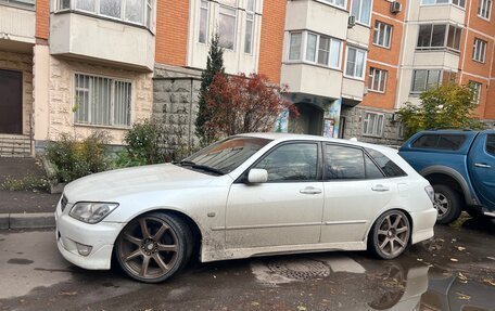 Toyota Altezza, 2002 год, 950 000 рублей, 11 фотография