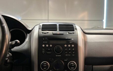 Suzuki Grand Vitara, 2011 год, 1 270 000 рублей, 20 фотография