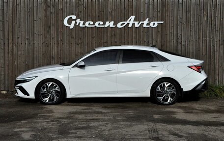 Hyundai Elantra, 2024 год, 2 250 000 рублей, 2 фотография