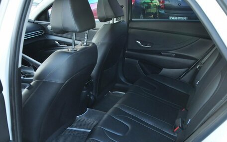 Hyundai Elantra, 2024 год, 2 250 000 рублей, 11 фотография