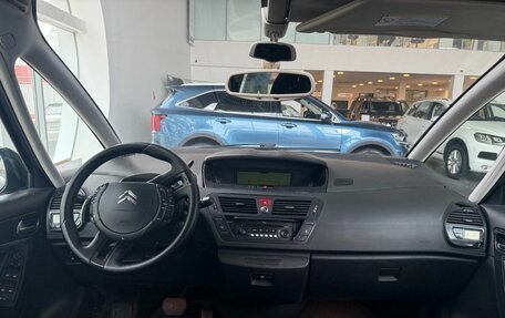 Citroen C4 Picasso II рестайлинг, 2010 год, 689 900 рублей, 5 фотография