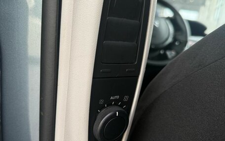 Citroen C4 Picasso II рестайлинг, 2010 год, 689 900 рублей, 10 фотография