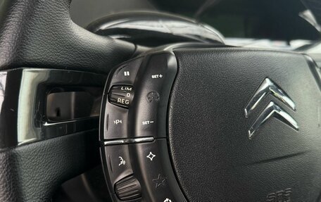 Citroen C4 Picasso II рестайлинг, 2010 год, 689 900 рублей, 14 фотография