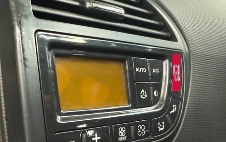 Citroen C4 Picasso II рестайлинг, 2010 год, 689 900 рублей, 12 фотография