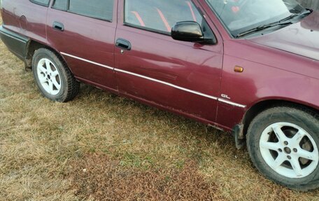 Daewoo Nexia I рестайлинг, 2001 год, 130 000 рублей, 5 фотография