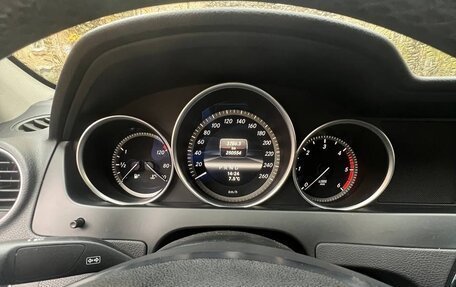 Mercedes-Benz C-Класс, 2013 год, 1 600 000 рублей, 7 фотография