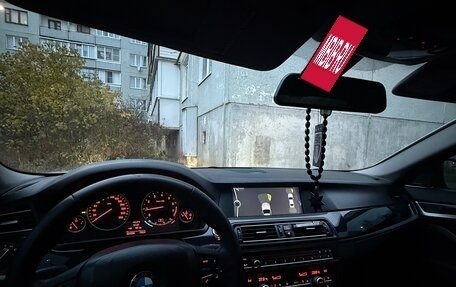 BMW 5 серия, 2012 год, 1 650 000 рублей, 8 фотография