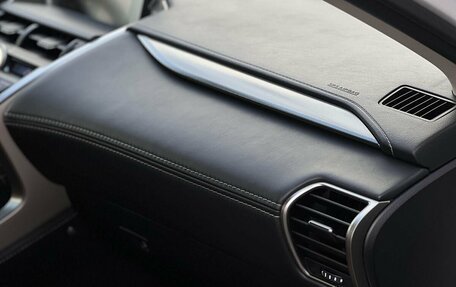 Lexus NX I, 2017 год, 3 090 000 рублей, 30 фотография