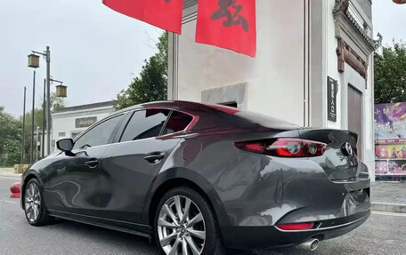 Mazda 3, 2022 год, 1 360 000 рублей, 4 фотография