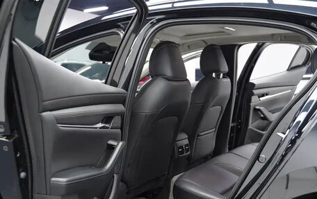 Mazda 3, 2022 год, 1 360 000 рублей, 8 фотография