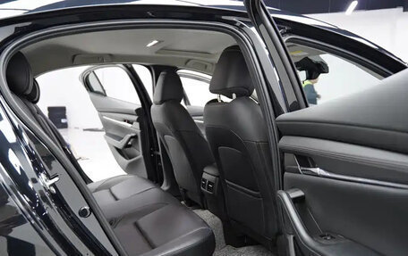 Mazda 3, 2022 год, 1 360 000 рублей, 10 фотография