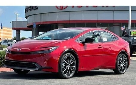 Toyota Prius IV XW50, 2025 год, 4 999 000 рублей, 3 фотография