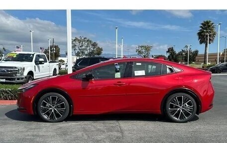 Toyota Prius IV XW50, 2025 год, 4 999 000 рублей, 5 фотография