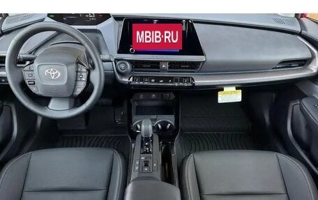 Toyota Prius IV XW50, 2025 год, 4 999 000 рублей, 12 фотография