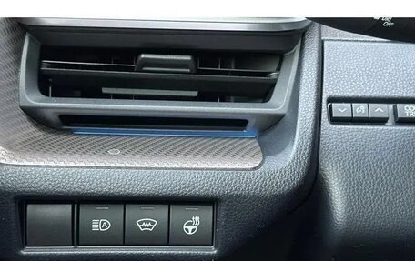 Toyota Prius IV XW50, 2025 год, 4 999 000 рублей, 20 фотография