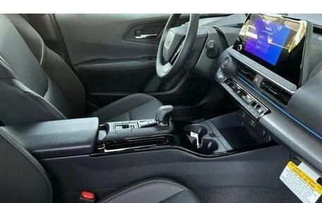 Toyota Prius IV XW50, 2025 год, 4 999 000 рублей, 22 фотография