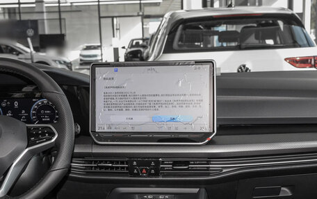 Volkswagen Golf VIII, 2025 год, 3 650 000 рублей, 11 фотография