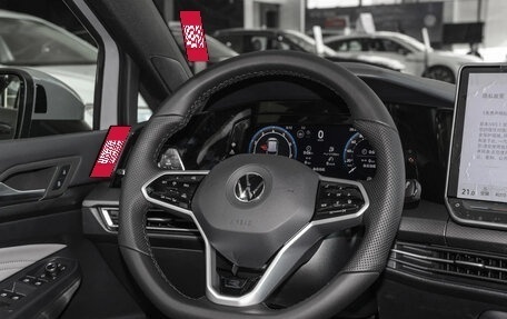 Volkswagen Golf VIII, 2025 год, 3 650 000 рублей, 9 фотография