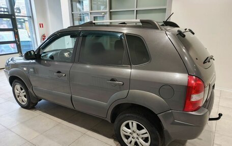 Hyundai Tucson III, 2007 год, 765 000 рублей, 10 фотография