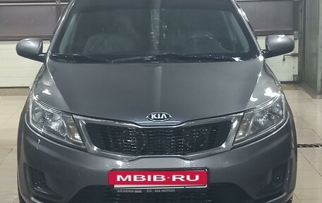 KIA Rio III рестайлинг, 2013 год, 800 000 рублей, 4 фотография