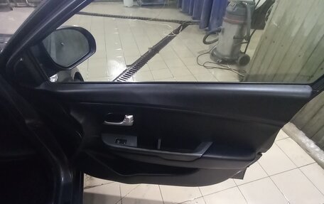 KIA Rio III рестайлинг, 2013 год, 800 000 рублей, 17 фотография