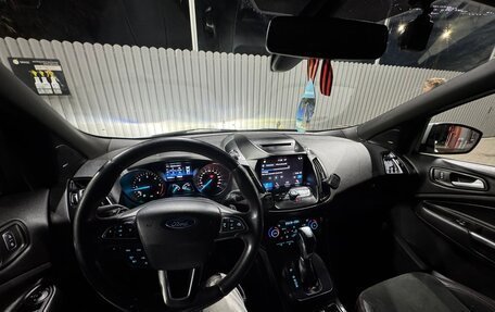 Ford Kuga III, 2018 год, 1 990 000 рублей, 15 фотография