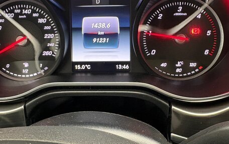 Mercedes-Benz V-Класс, 2017 год, 4 300 000 рублей, 3 фотография