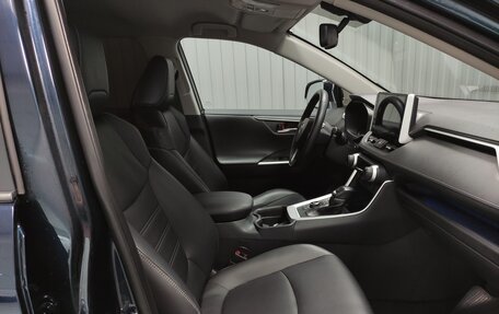 Toyota RAV4, 2019 год, 2 767 000 рублей, 9 фотография