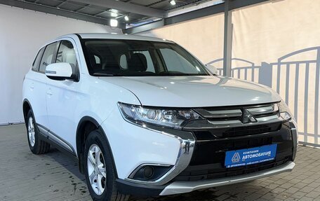 Mitsubishi Outlander III рестайлинг 3, 2017 год, 1 829 000 рублей, 7 фотография
